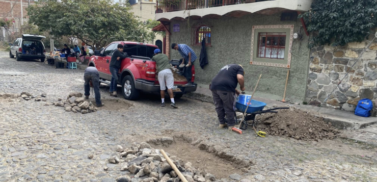Ajijic steps up pothole repairs to fix the town's streets